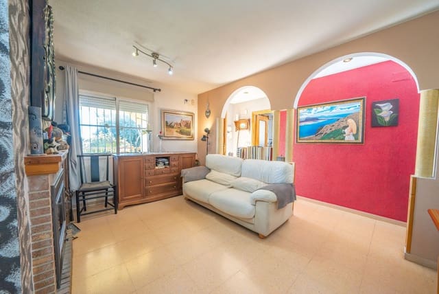 Chalet de 6 habitaciones en Muchamiel / Mutxamel en venta con garaje - 499.000 € (Ref: 9400388)