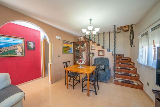 Chalet de 6 habitaciones en Muchamiel / Mutxamel en venta con garaje - 499.000 € (Ref: 9400388)