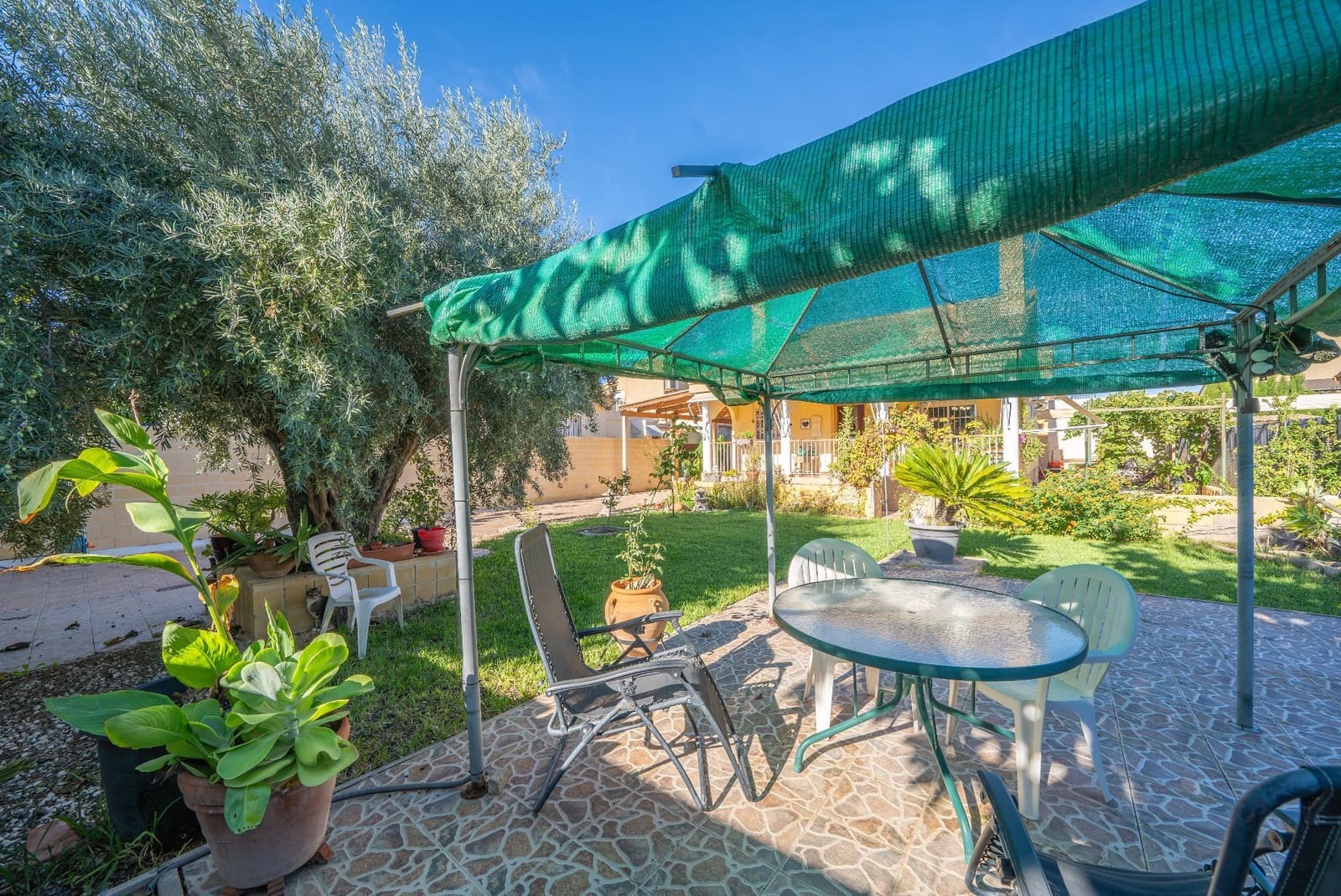 6 makuuhuone Huvila myytävänä paikassa Muchamiel / Mutxamel mukana 
autotalli - 499 000 € (Ref: 9400388)