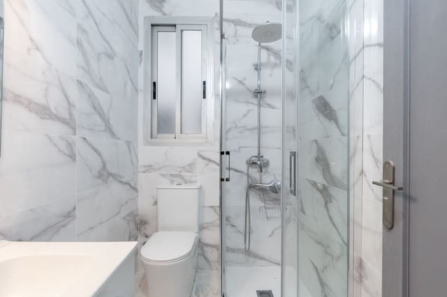 4 bedroom Flat for sale in Tavernes de la Valldigna - € 135,000 (Ref: 9402885)