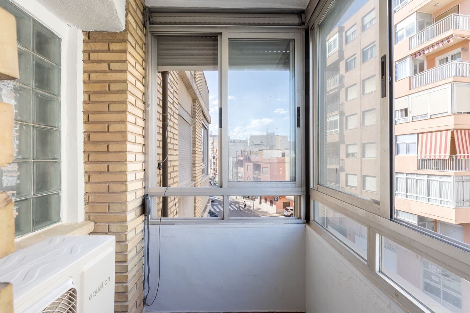 4 slaapkamer Flat te koop in Tavernes de la Valldigna - € 135.000 (Ref: 9402885)