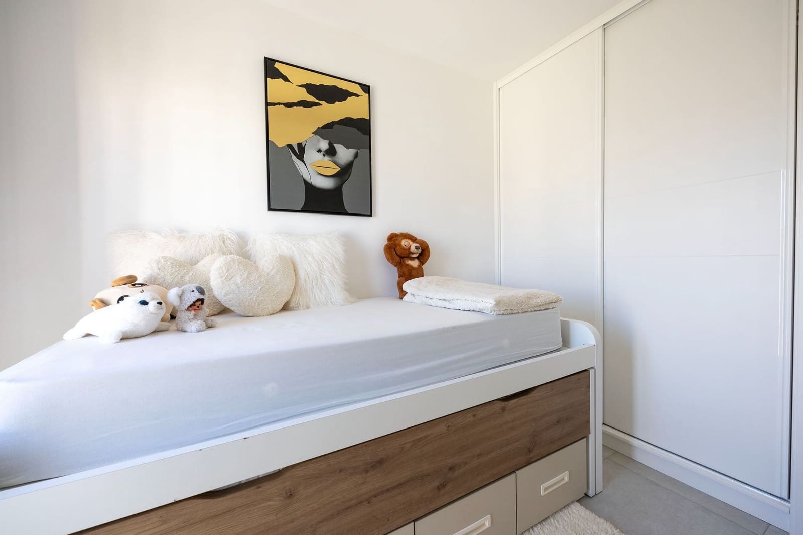 2 bedroom Villa for sale in Torrevieja with pool - € 340,000 (Ref: 9402886)