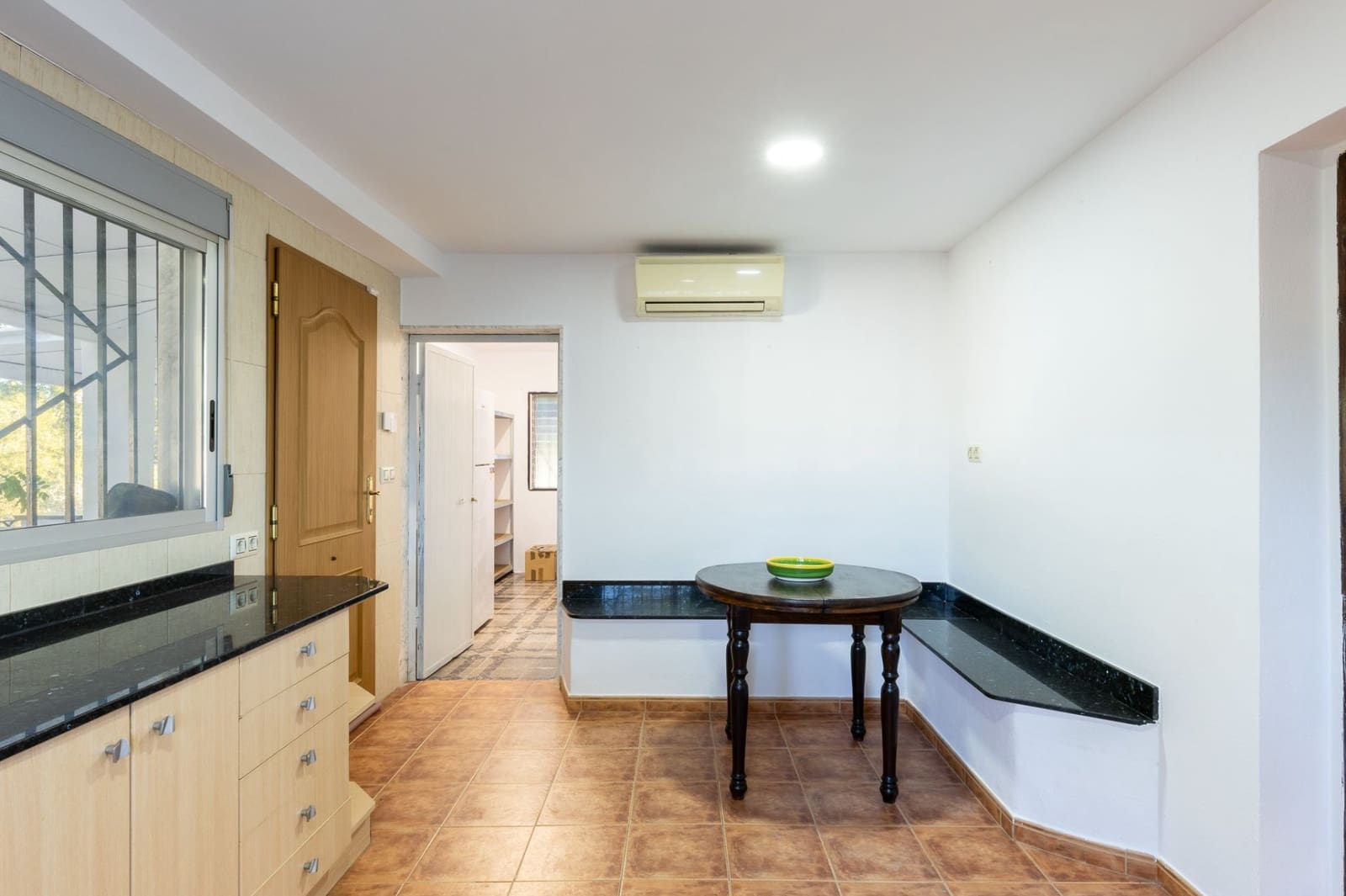 3 quarto Quinta/Casa Rural para venda em Vilamarxant / Villamarchante - 230 000 € (Ref: 9402887)