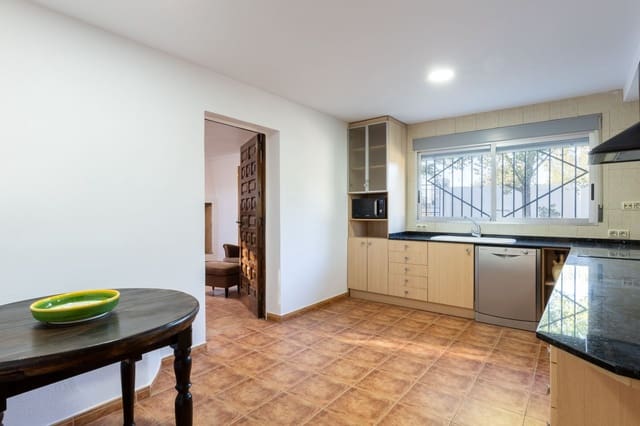 3 bedroom Finca/Country House for sale in Vilamarxant / Villamarchante - € 230,000 (Ref: 9402887)