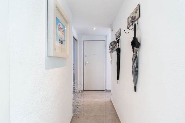 3 bedroom Penthouse for sale in Gandia with garage - € 450,000 (Ref: 9402888)