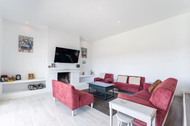 4 soverom Villa til salgs i Churriana, Málaga by med svømmebasseng garasje - € 1 425 000 (Ref: 9406226)