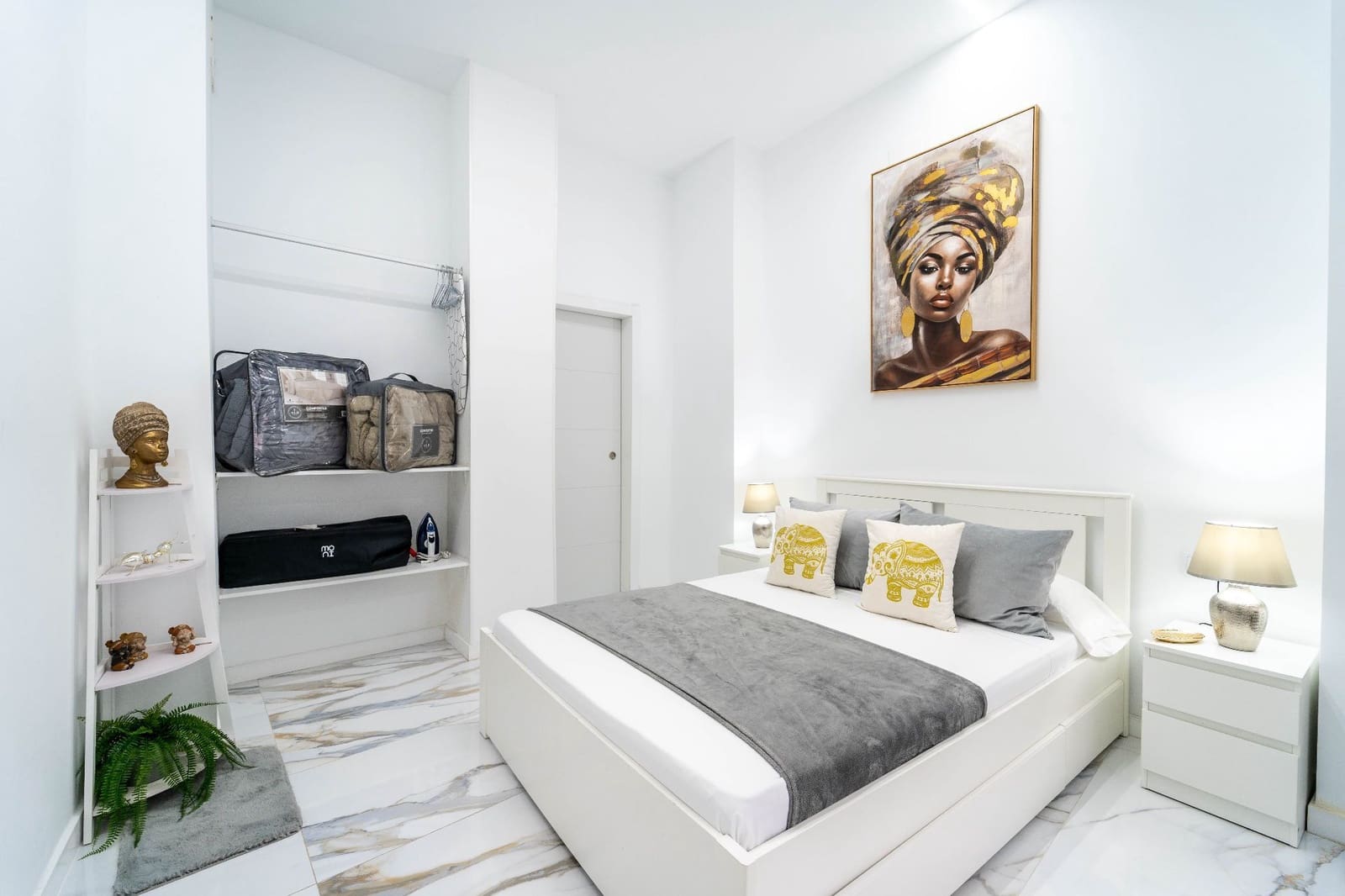 2 bedroom Apartment for sale in Malaga city - € 200,000 (Ref: 9406227)