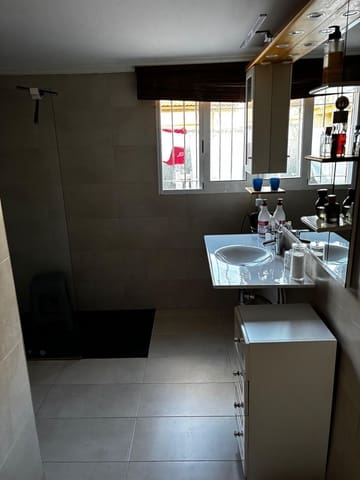 3 chambre Villa/Maison à vendre à San Vicente / Sant Vicent del Raspeig avec piscine garage - 440 000 € (Ref: 9410584)