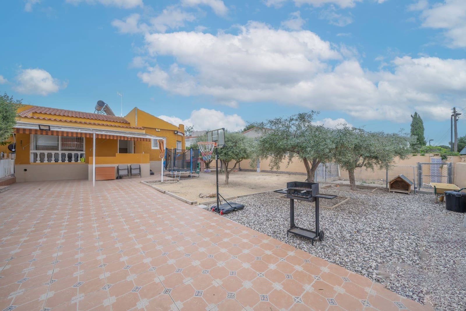 3 chambre Villa/Maison à vendre à San Vicente / Sant Vicent del Raspeig avec piscine garage - 440 000 € (Ref: 9410584)