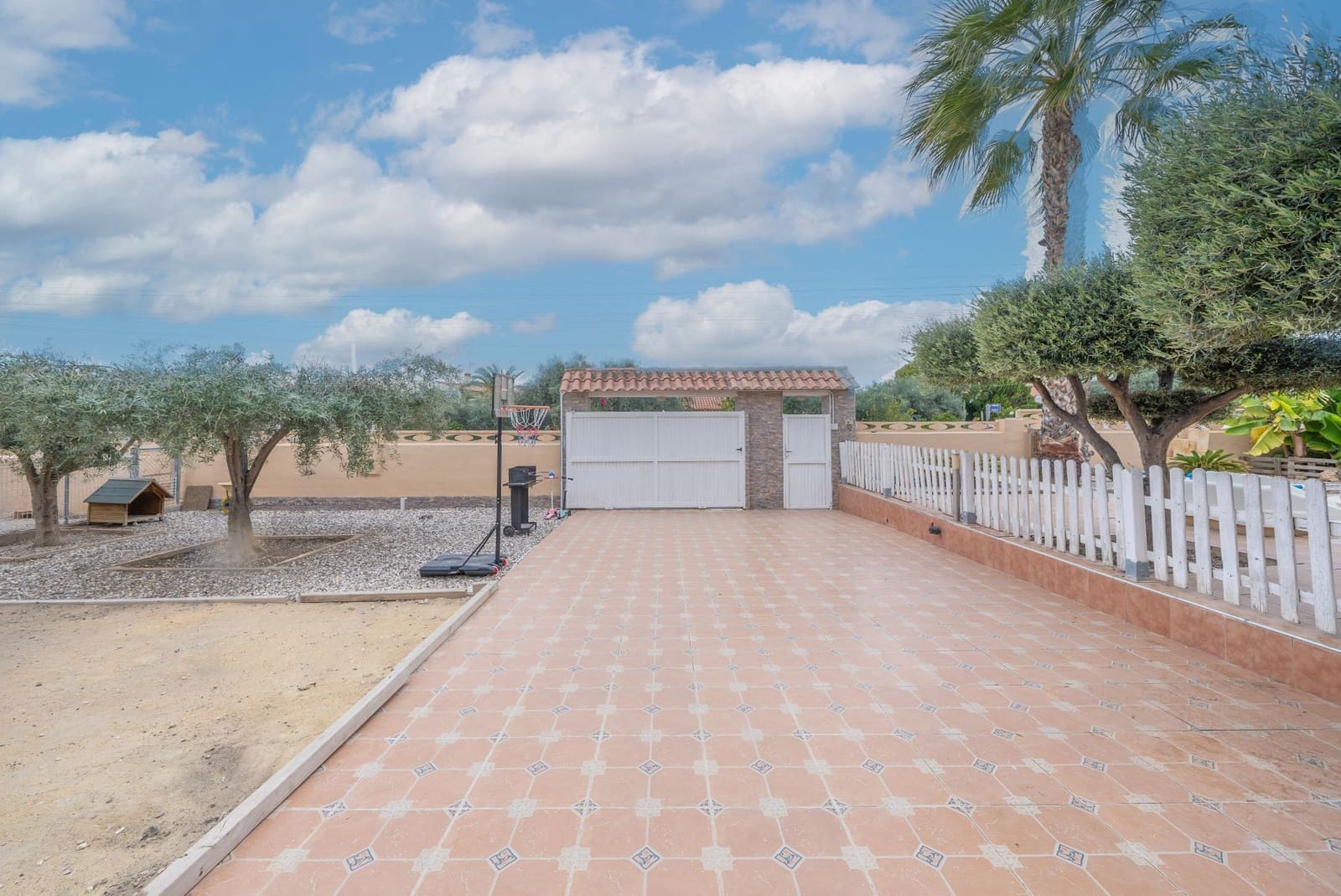 3 chambre Villa/Maison à vendre à San Vicente / Sant Vicent del Raspeig avec piscine garage - 440 000 € (Ref: 9410584)