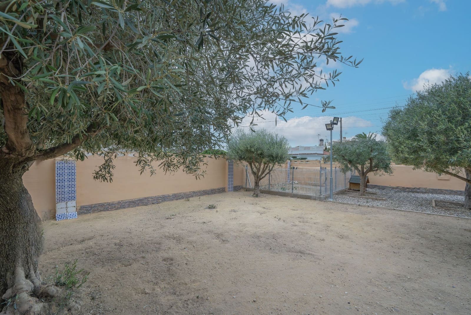 3 chambre Villa/Maison à vendre à San Vicente / Sant Vicent del Raspeig avec piscine garage - 440 000 € (Ref: 9410584)