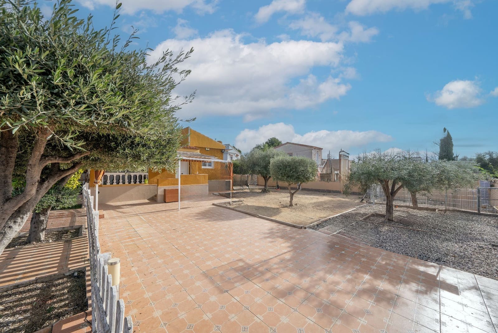 3 chambre Villa/Maison à vendre à San Vicente / Sant Vicent del Raspeig avec piscine garage - 440 000 € (Ref: 9410584)