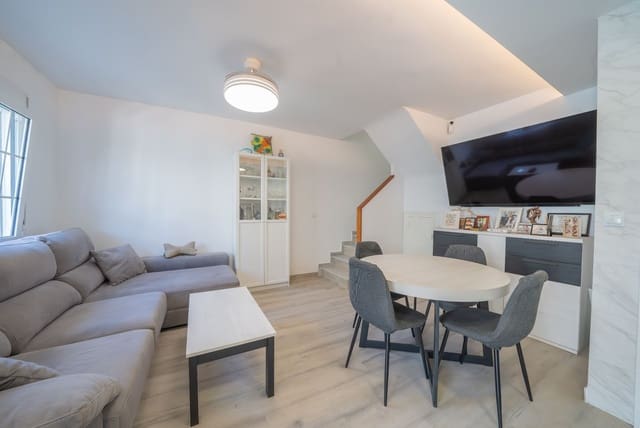 4 bedroom Villa for sale in Santa Pola - € 249,000 (Ref: 9413608)