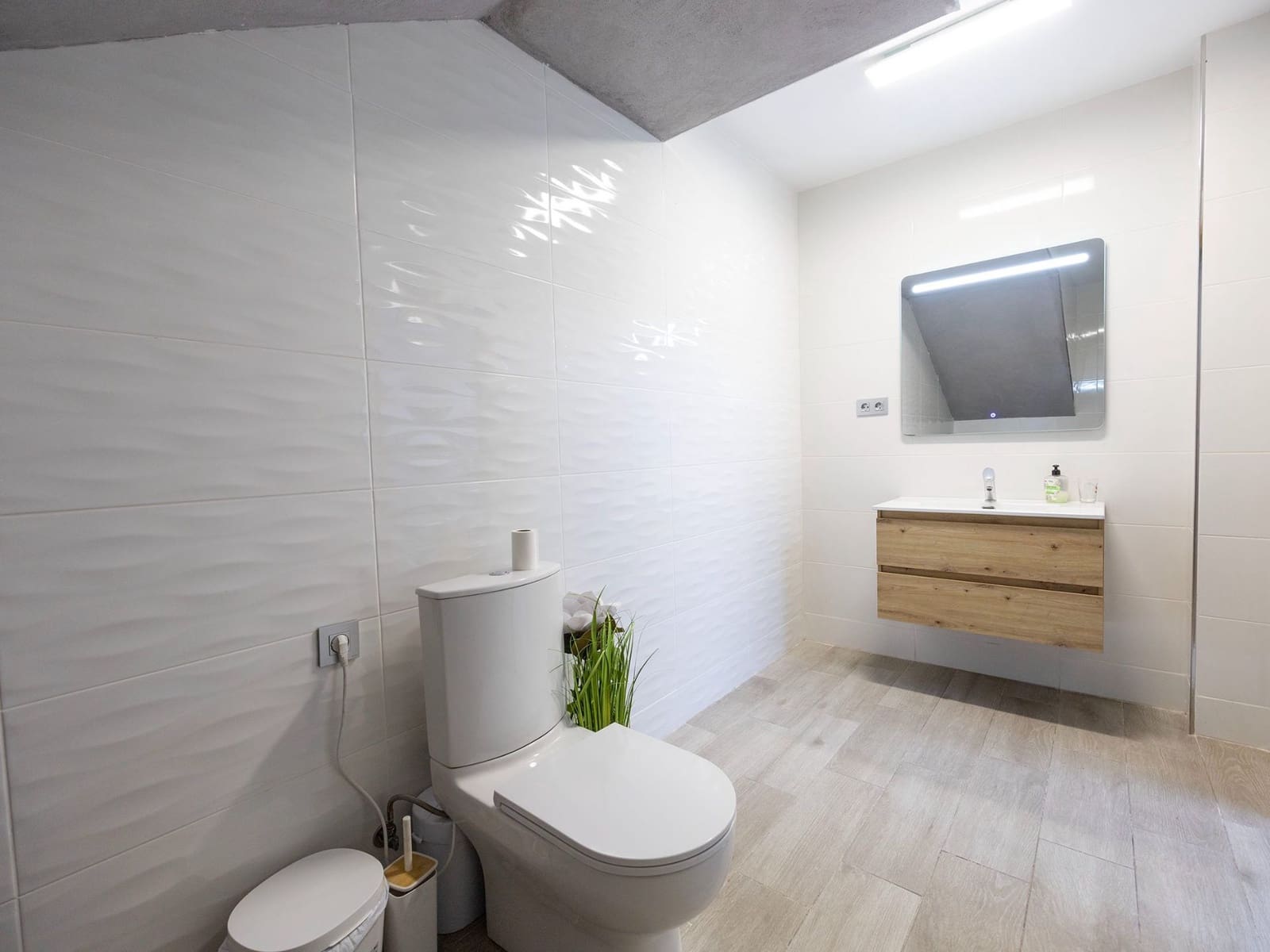 4 bedroom Villa for sale in Orihuela with pool garage - € 530,000 (Ref: 9413610)