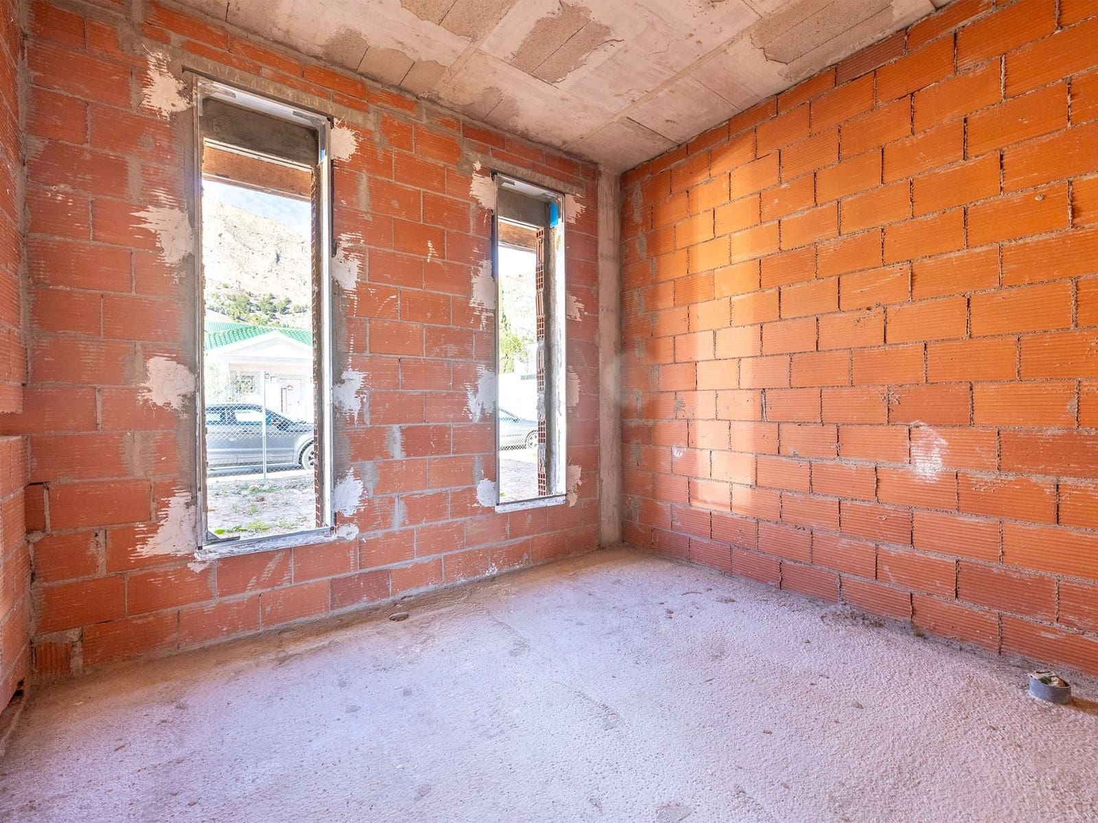 4 bedroom Villa for sale in Orihuela with pool garage - € 530,000 (Ref: 9413610)