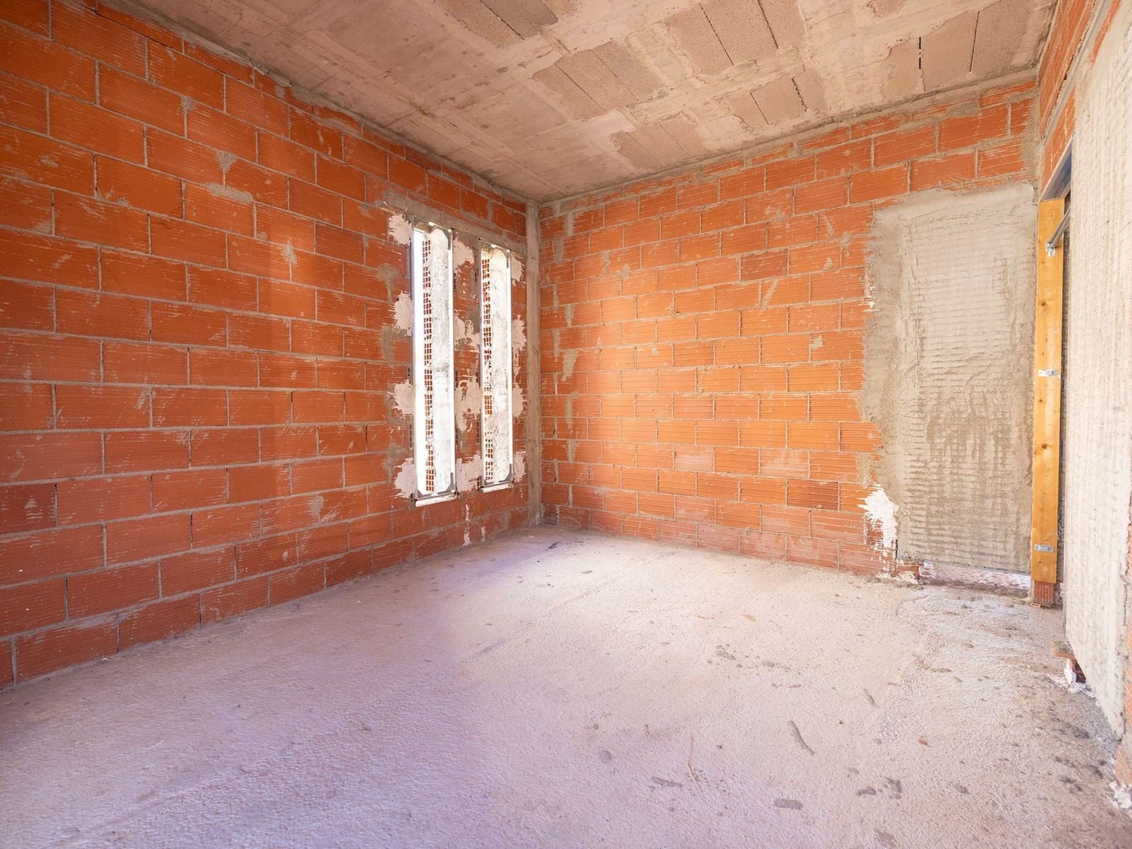 4 bedroom Villa for sale in Orihuela with pool garage - € 530,000 (Ref: 9413610)