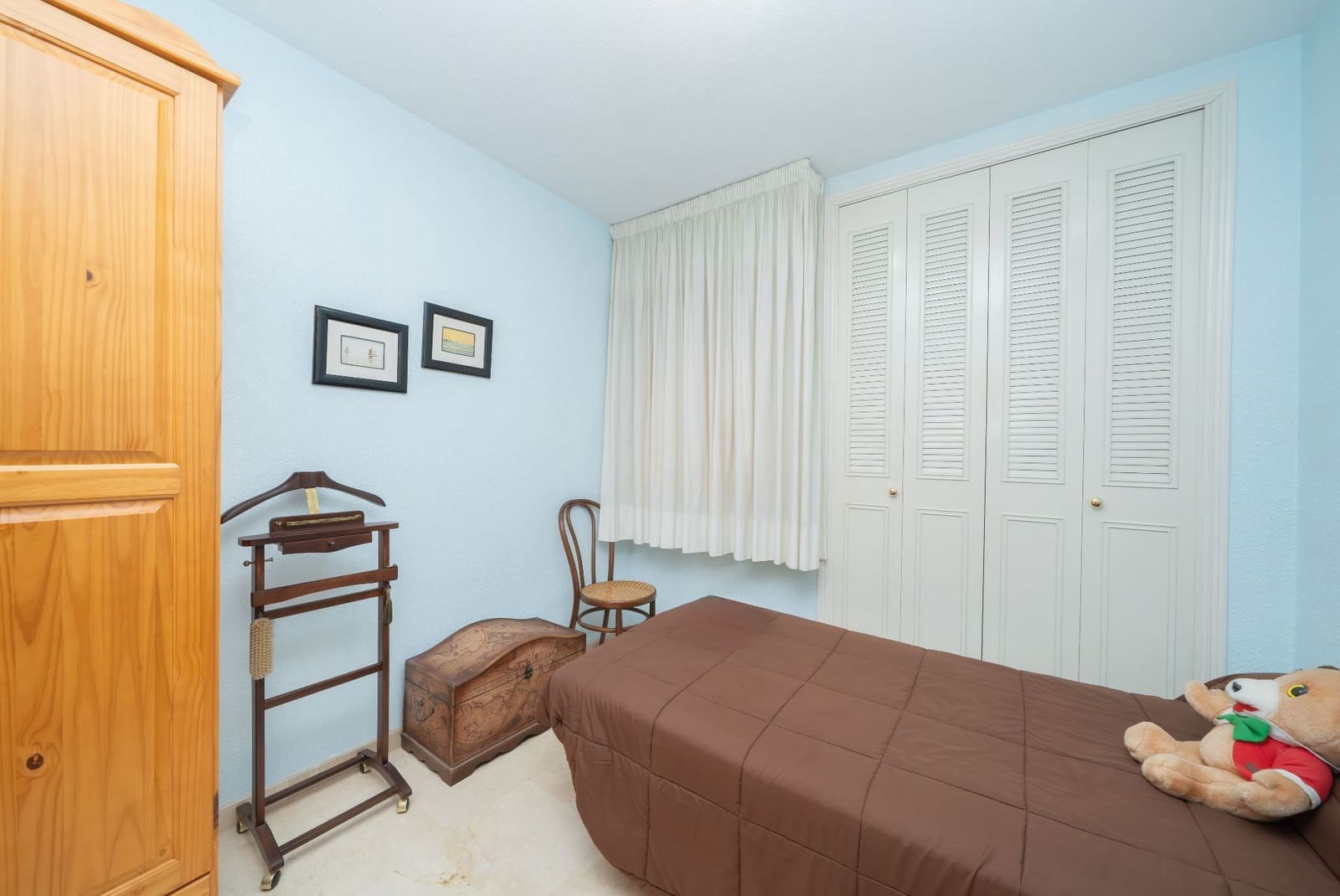 4 quarto Moradia Geminada para venda em Alicante cidade com piscina garagem - 650 000 € (Ref: 9413612)