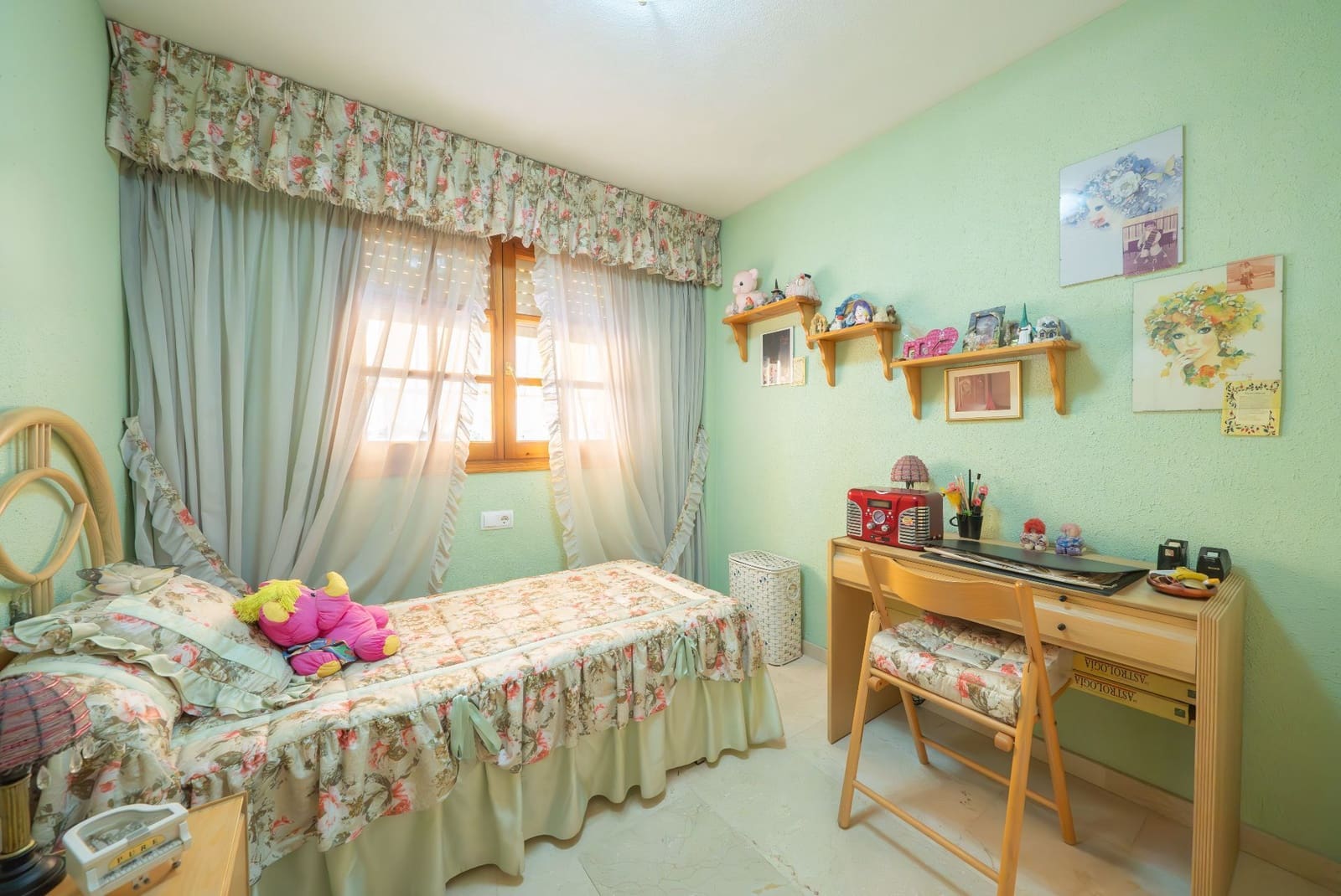 4 quarto Moradia Geminada para venda em Alicante cidade com piscina garagem - 650 000 € (Ref: 9413612)