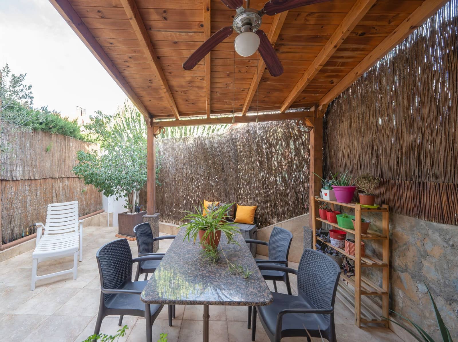 4 quarto Moradia Geminada para venda em Alicante cidade com piscina garagem - 650 000 € (Ref: 9413612)