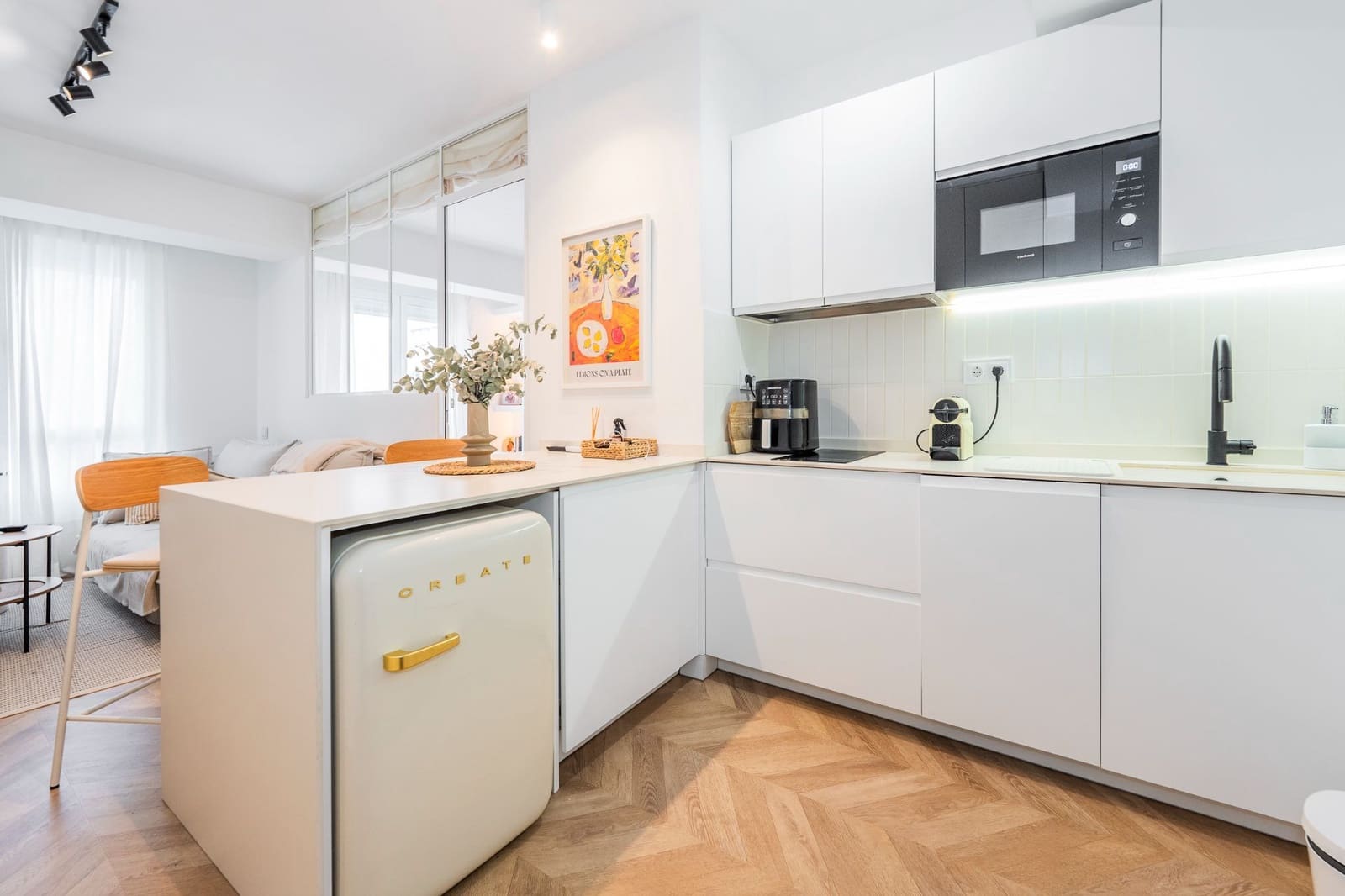 1 slaapkamer Flat te koop in Madrid stad - € 379.000 (Ref: 9413613)