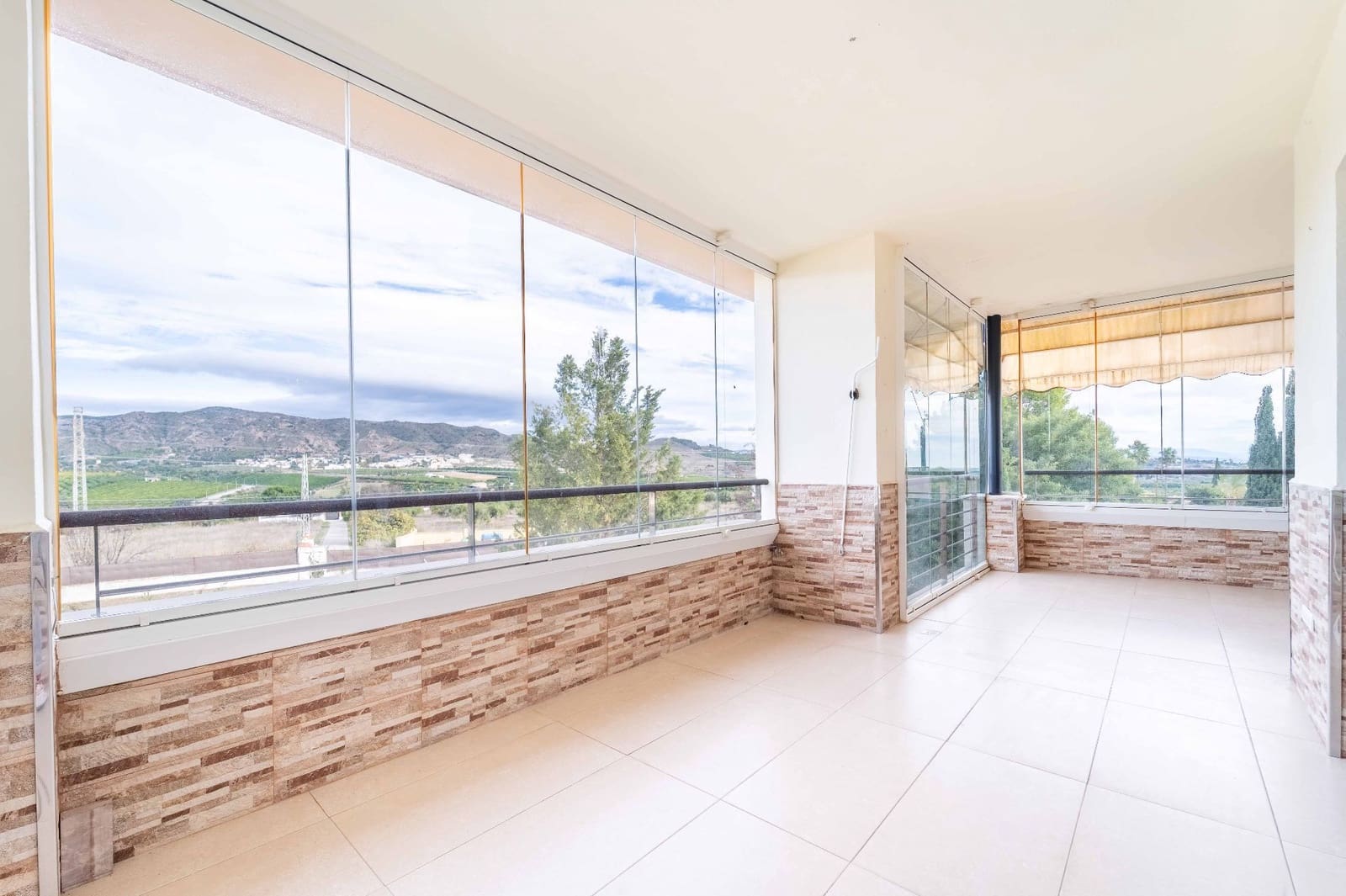 2 sypialnia Mieszkanie na sprzedaż w Alhaurin de la Torre z basenem garażem - 325 000 € (Ref: 9415426)