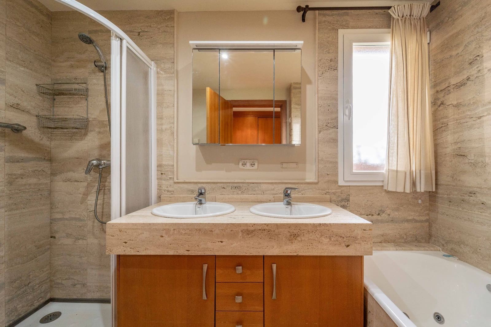 2 sypialnia Mieszkanie na sprzedaż w Alhaurin de la Torre z basenem garażem - 325 000 € (Ref: 9415426)