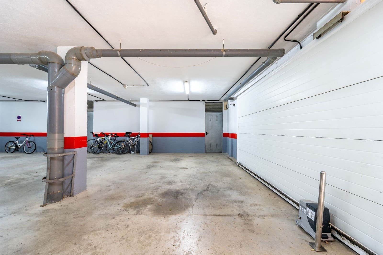 2 sypialnia Mieszkanie na sprzedaż w Alhaurin de la Torre z basenem garażem - 325 000 € (Ref: 9415426)