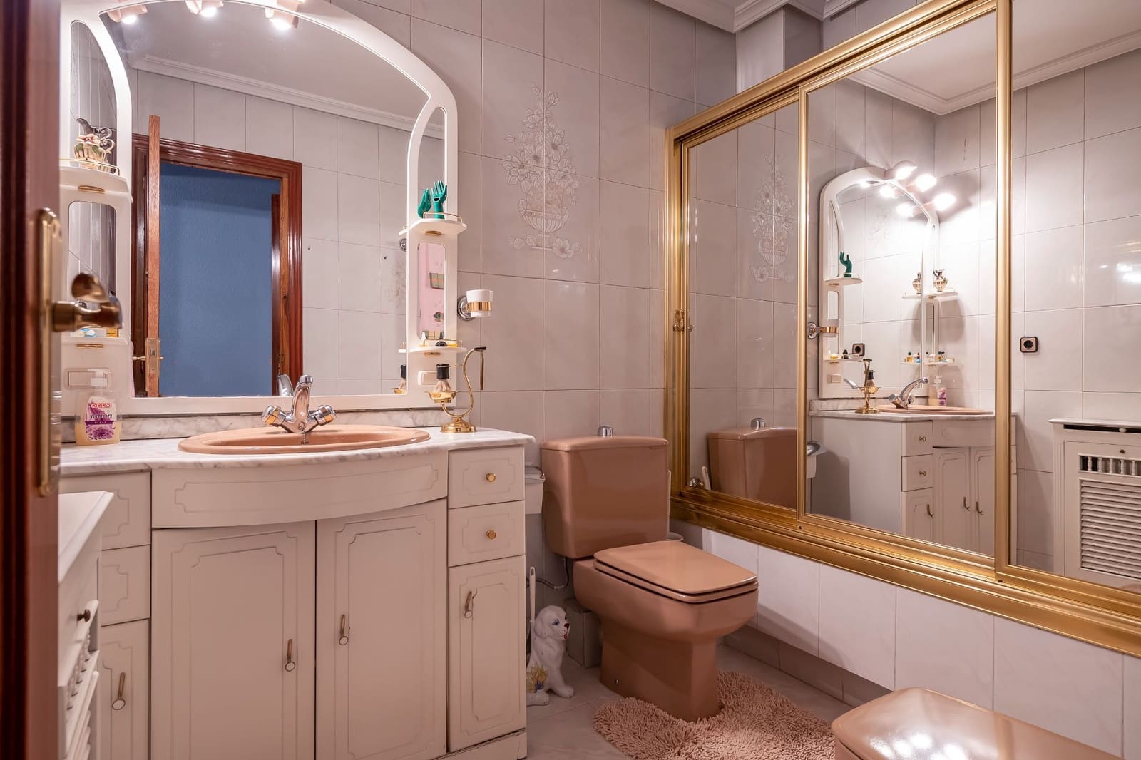 5 soverom Villa til salgs i Madrid by med svømmebasseng garasje - € 890 000 (Ref: 9421867)