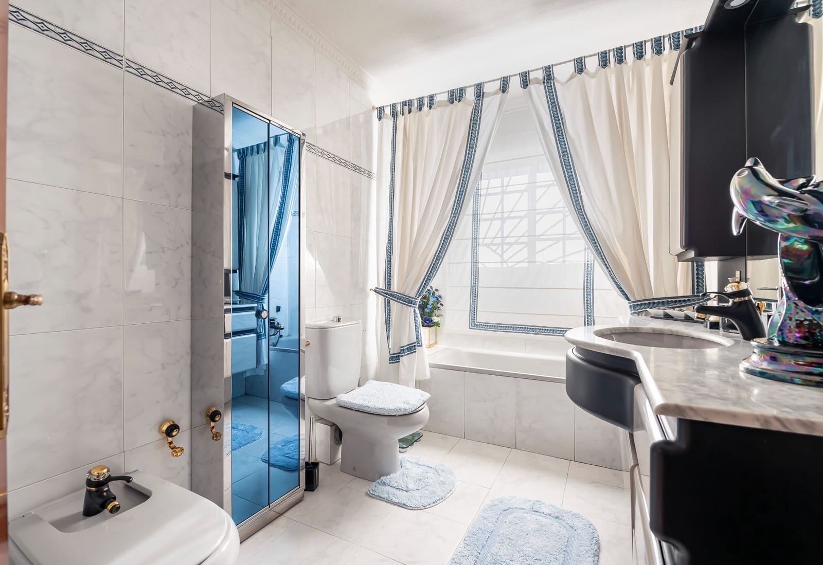 5 soverom Villa til salgs i Madrid by med svømmebasseng garasje - € 890 000 (Ref: 9421867)