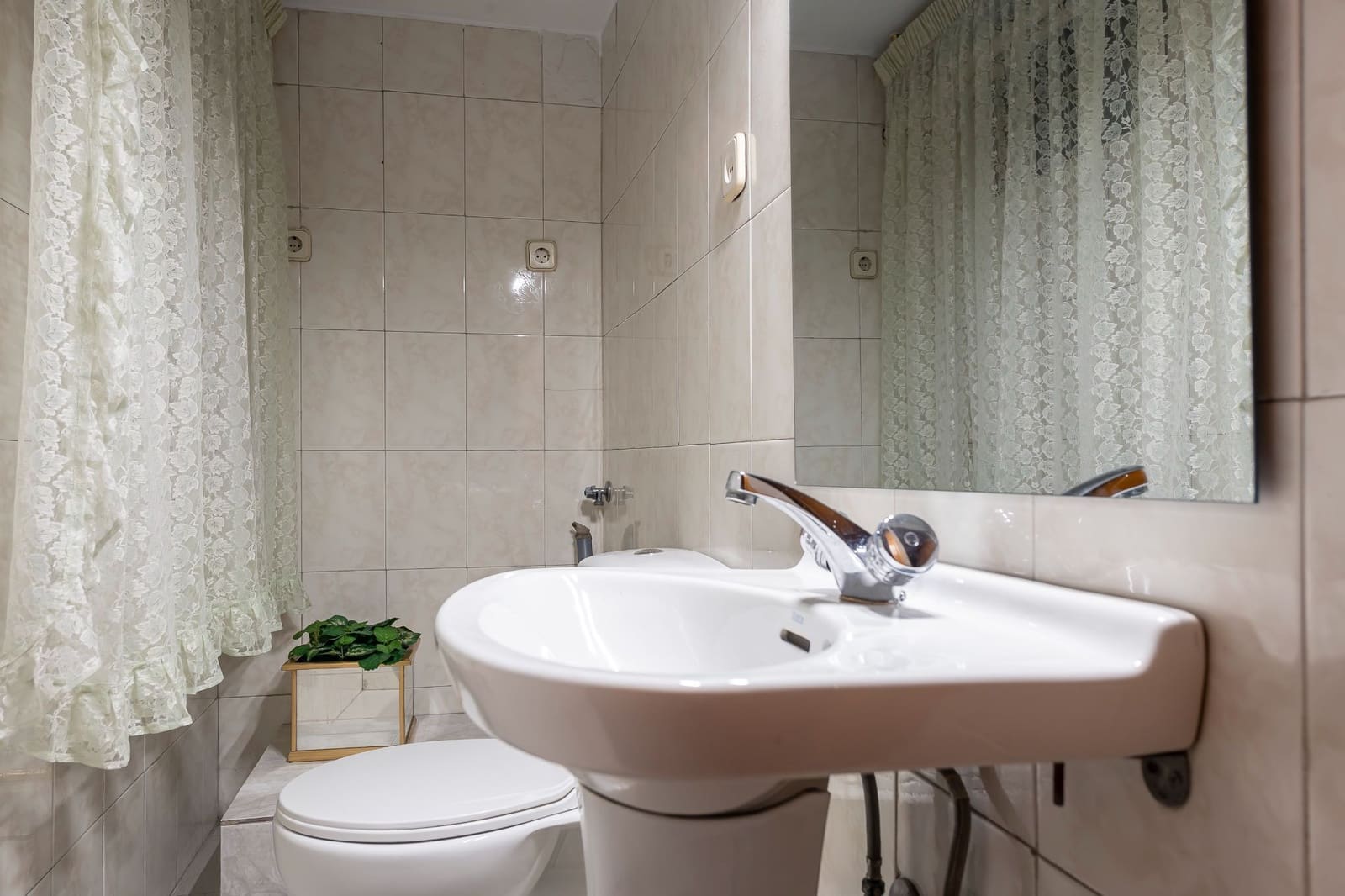 5 soverom Villa til salgs i Madrid by med svømmebasseng garasje - € 890 000 (Ref: 9421867)