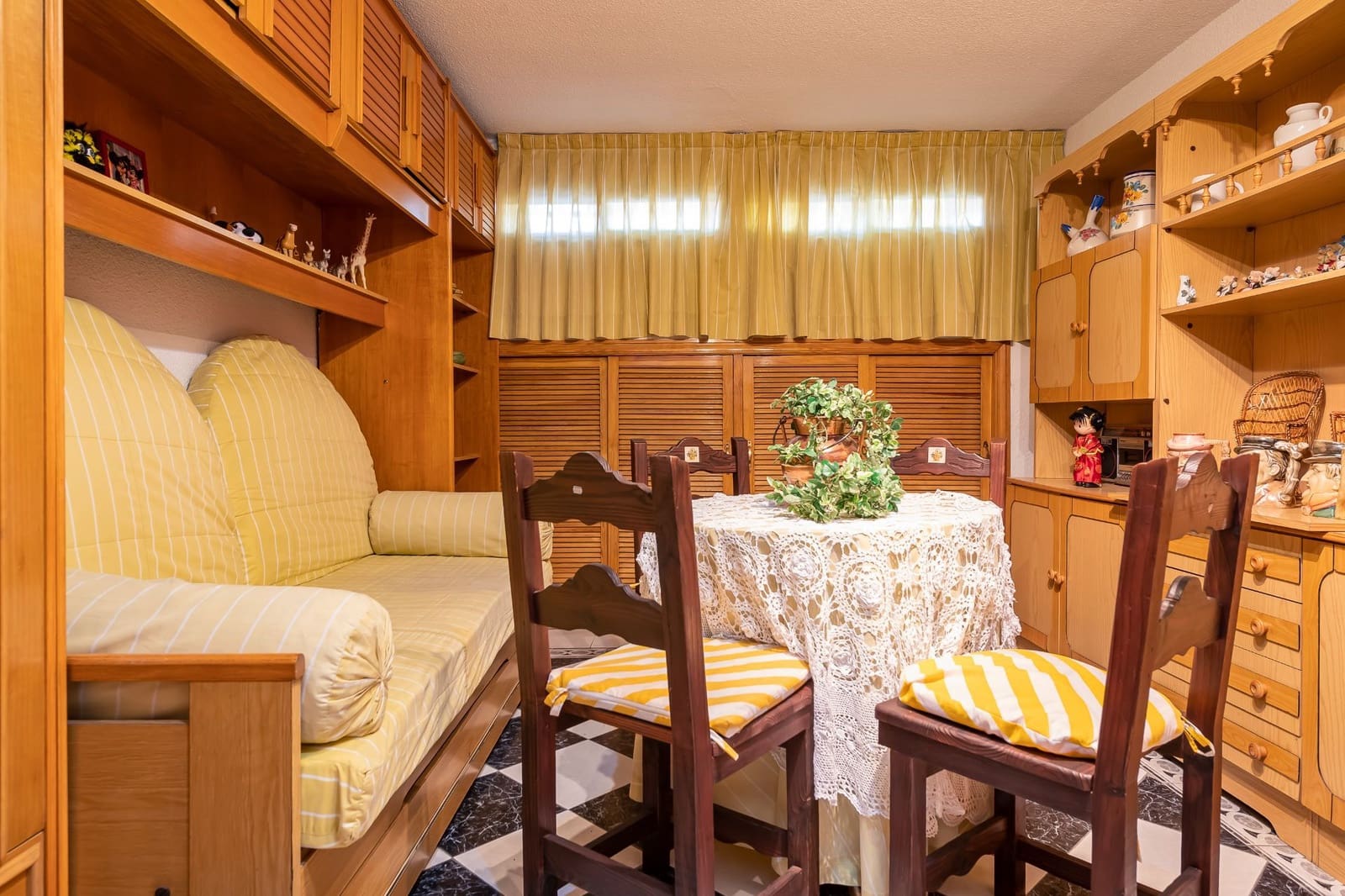 5 soverom Villa til salgs i Madrid by med svømmebasseng garasje - € 890 000 (Ref: 9421867)