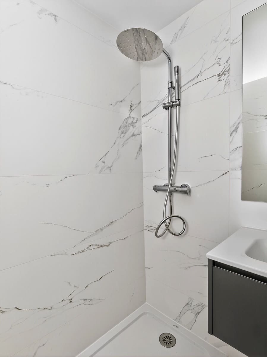 3 bedroom Flat for sale in Madrid city with pool garage - € 1,195,000 (Ref: 9421868)