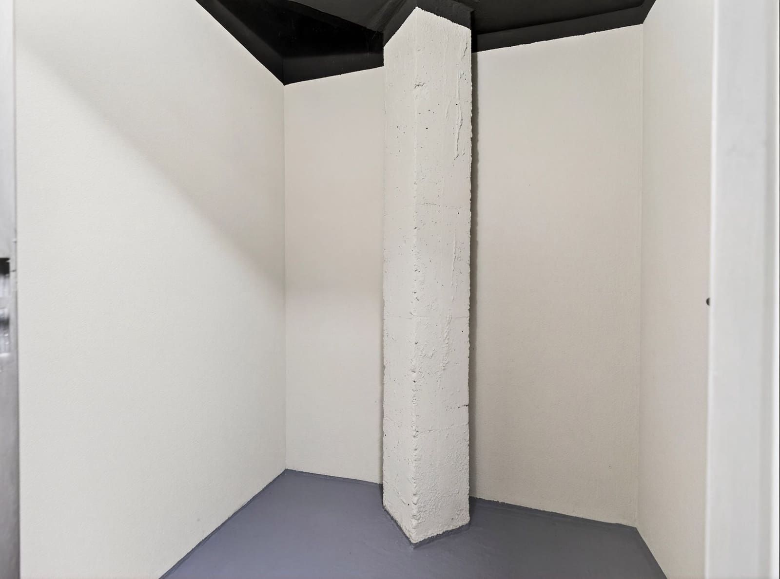 3 bedroom Flat for sale in Madrid city with pool garage - € 1,195,000 (Ref: 9421868)