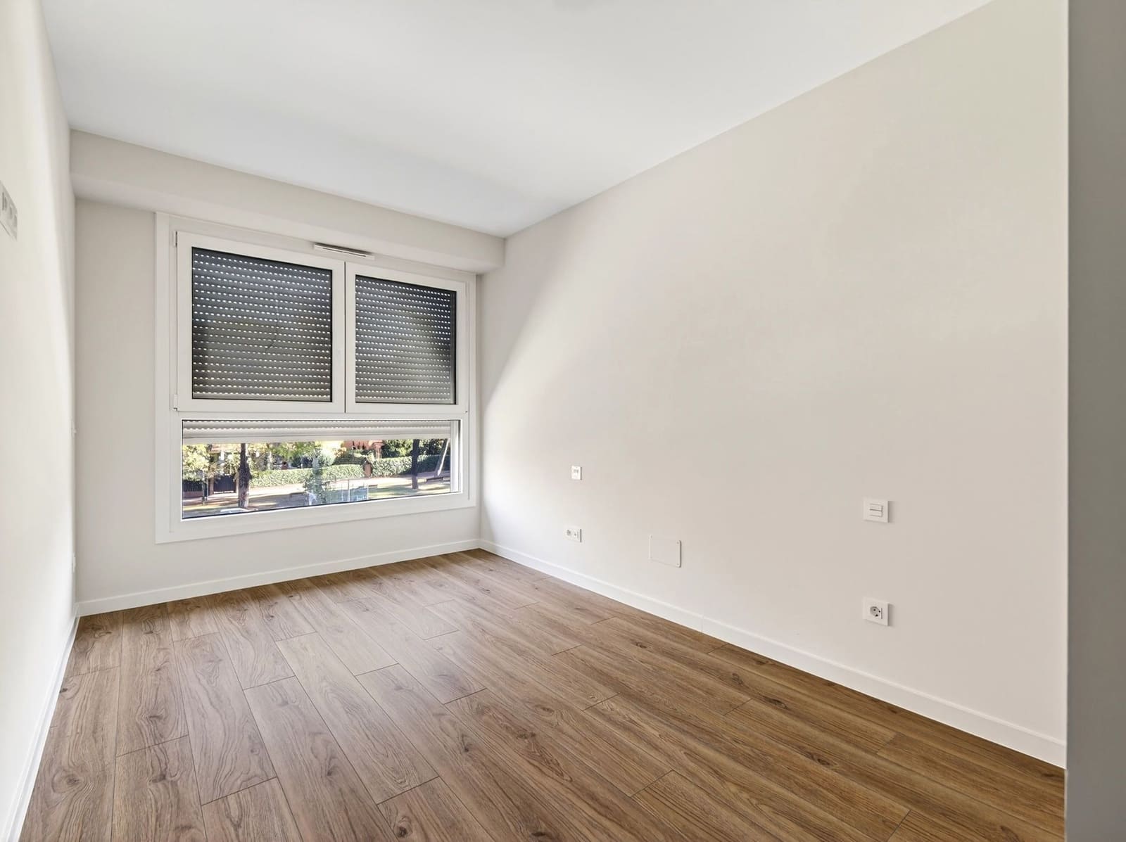 3 bedroom Flat for sale in Madrid city with pool garage - € 1,195,000 (Ref: 9421868)