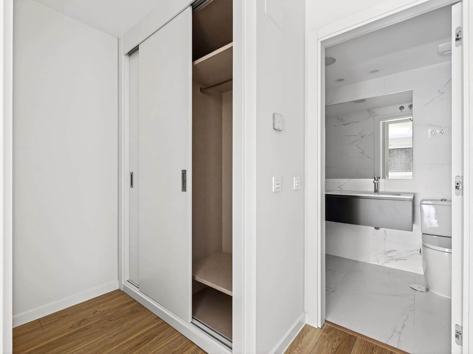 3 bedroom Flat for sale in Madrid city with pool garage - € 1,195,000 (Ref: 9421868)