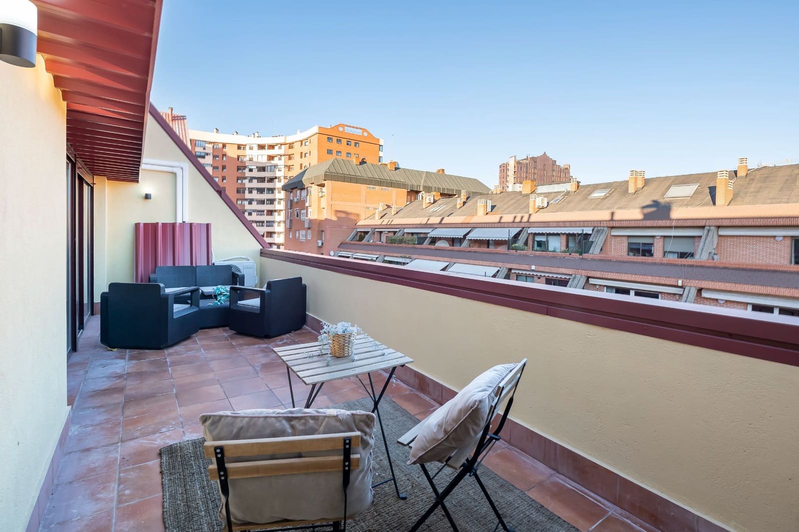 3 soverom Penthouse til salgs i Madrid by med svømmebasseng - € 949 000 (Ref: 9421869)