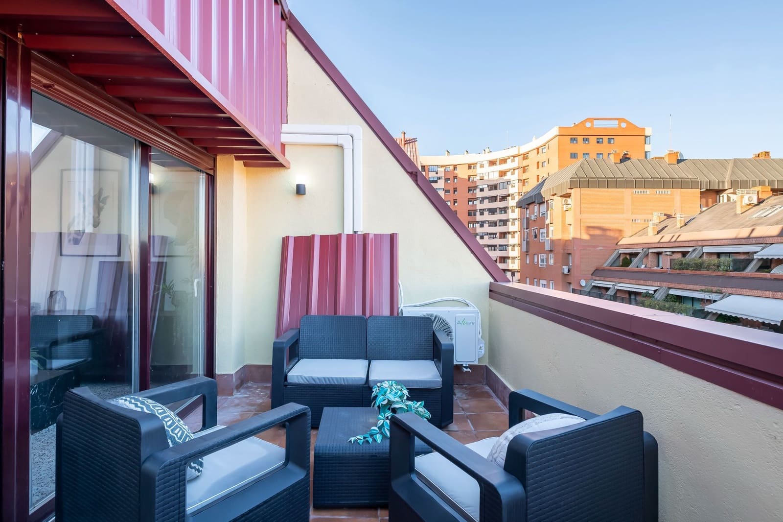 3 soverom Penthouse til salgs i Madrid by med svømmebasseng - € 949 000 (Ref: 9421869)