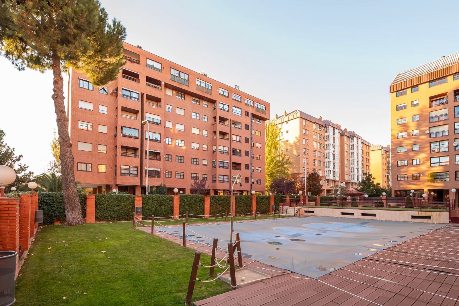 3 soverom Penthouse til salgs i Madrid by med svømmebasseng - € 949 000 (Ref: 9421869)