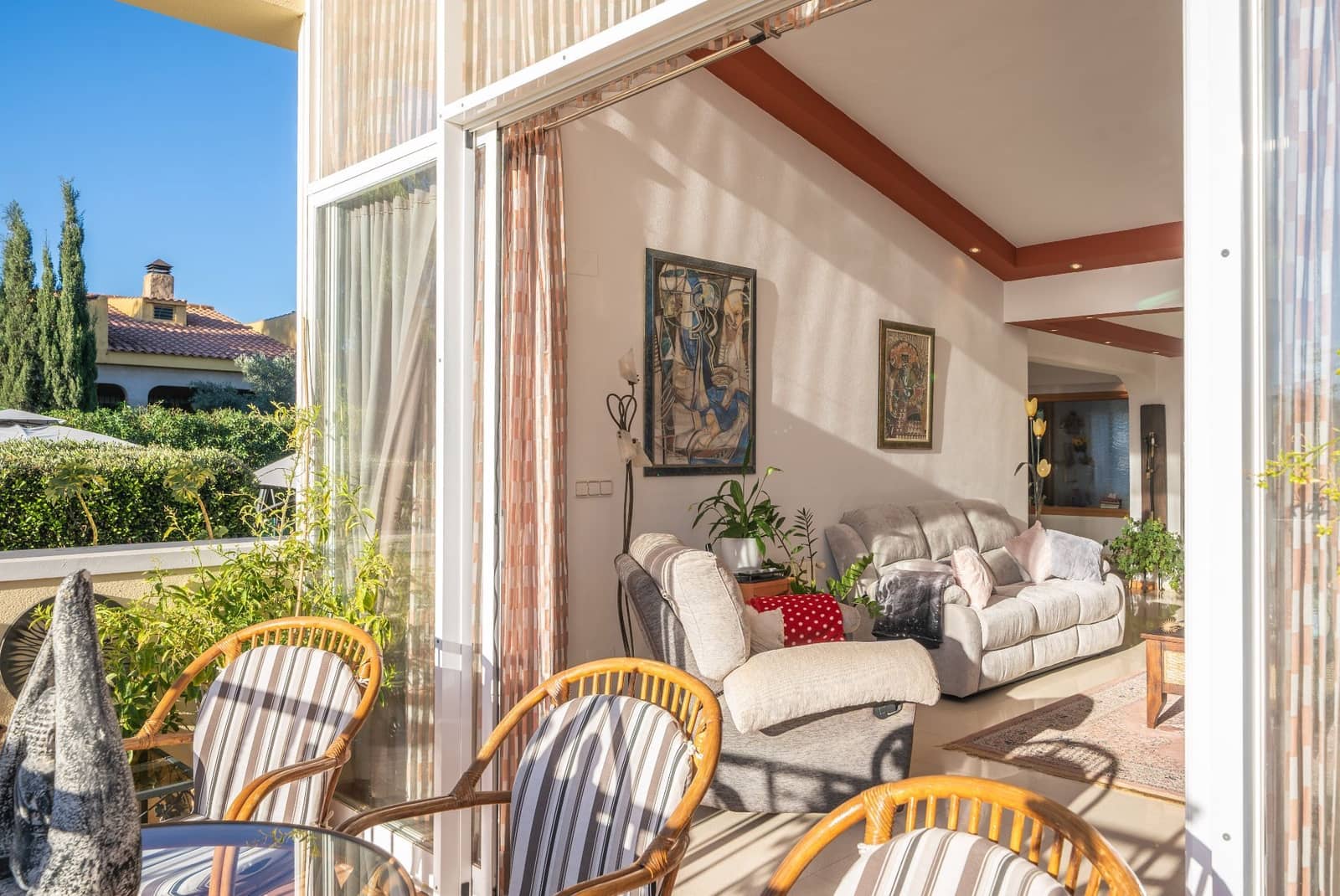 3 soverom Villa til salgs i Valencia by med svømmebasseng garasje - € 650 000 (Ref: 9426870)