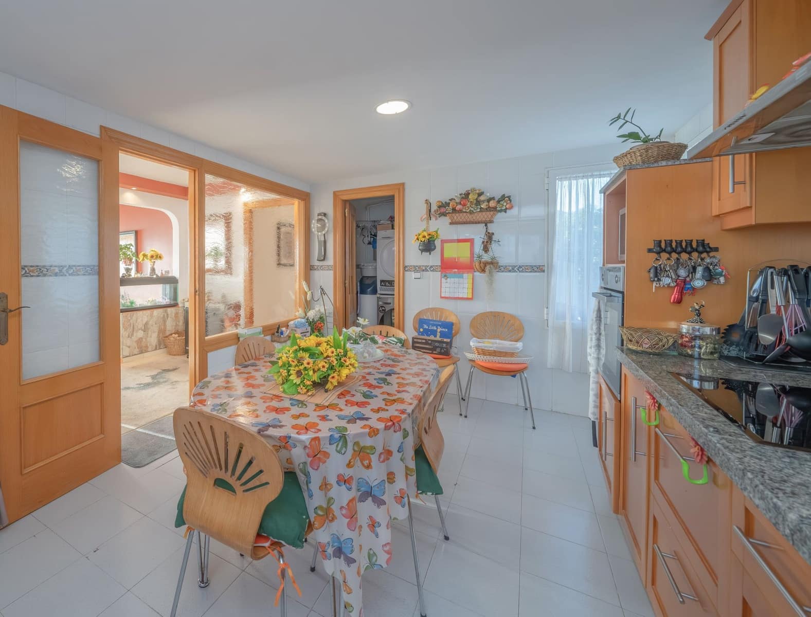 3 soverom Villa til salgs i Valencia by med svømmebasseng garasje - € 650 000 (Ref: 9426870)