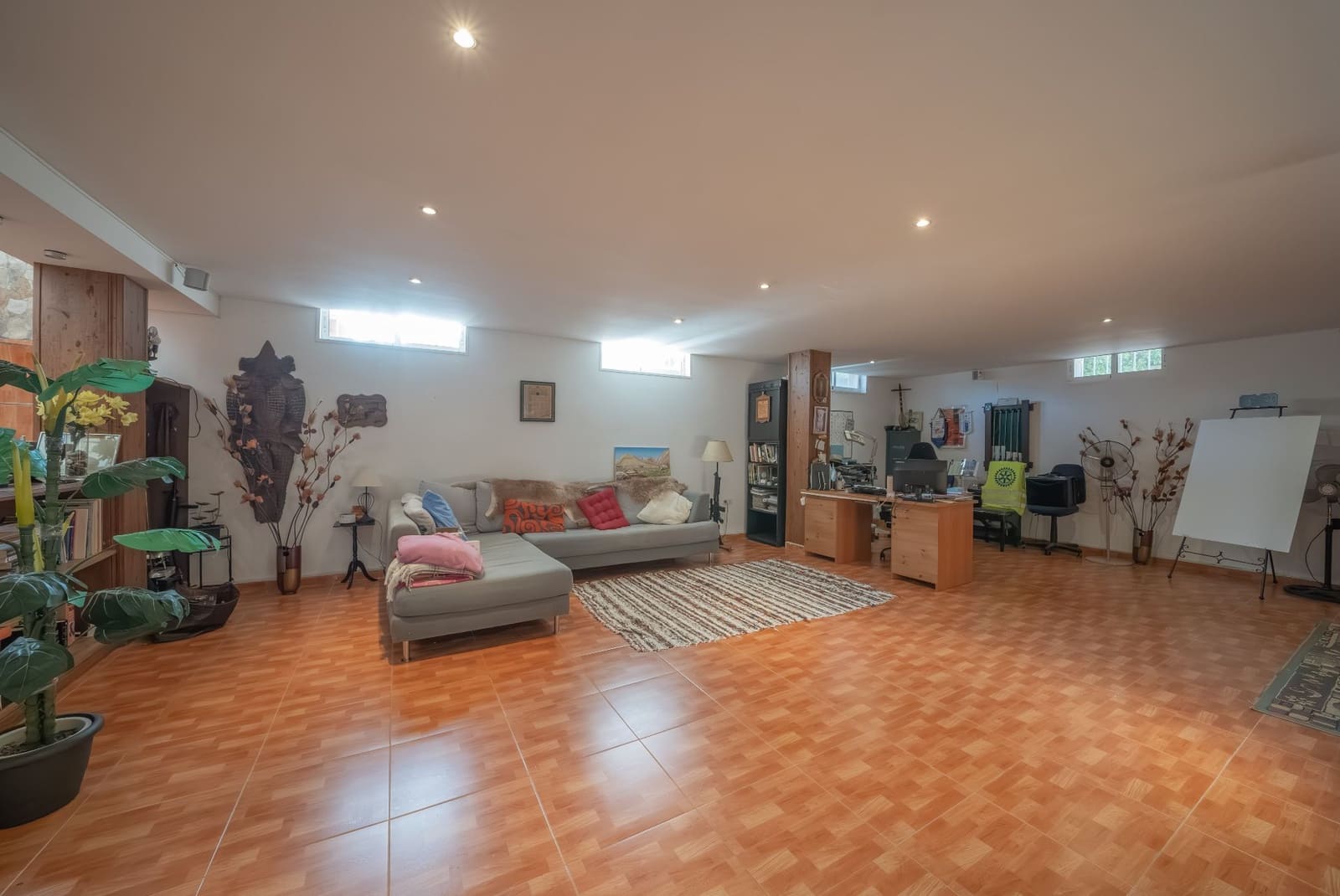 3 soverom Villa til salgs i Valencia by med svømmebasseng garasje - € 650 000 (Ref: 9426870)