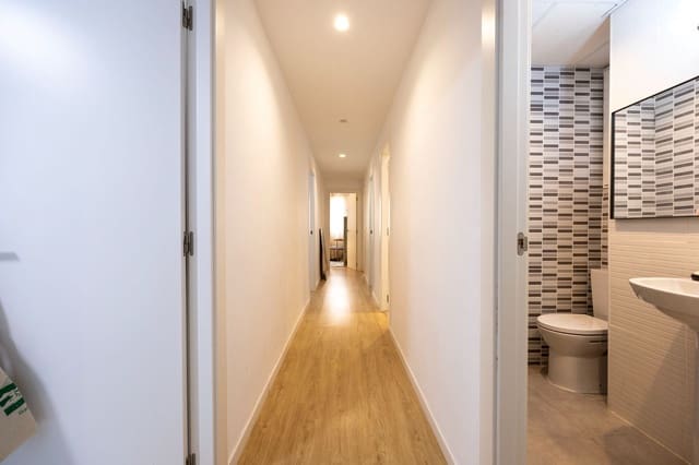 4 quarto Apartamento para venda em Alicante cidade - 360 000 € (Ref: 9426871)