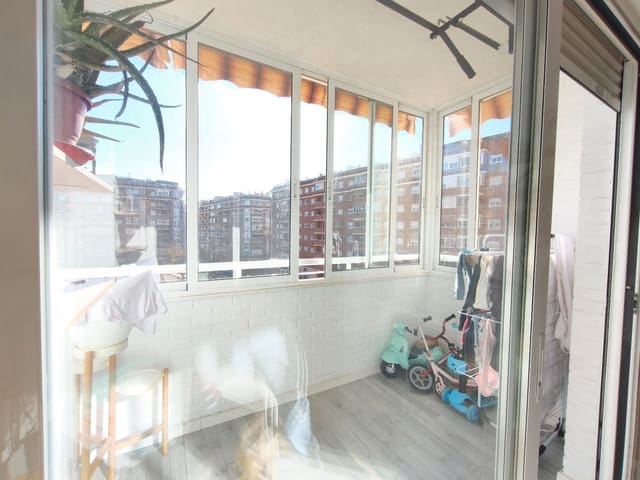 3 bedroom Flat for sale in San Vicente / Sant Vicent del Raspeig with pool garage - € 270,000 (Ref: 9426872)
