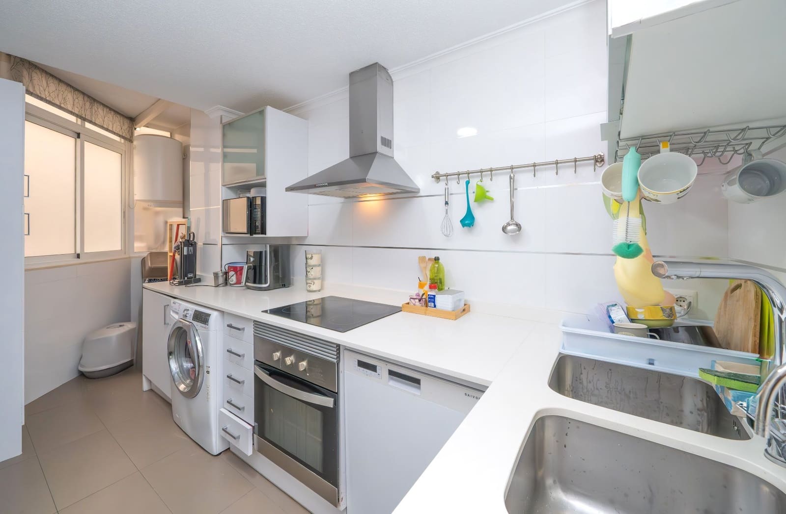 3 bedroom Flat for sale in San Vicente / Sant Vicent del Raspeig with pool garage - € 270,000 (Ref: 9426872)