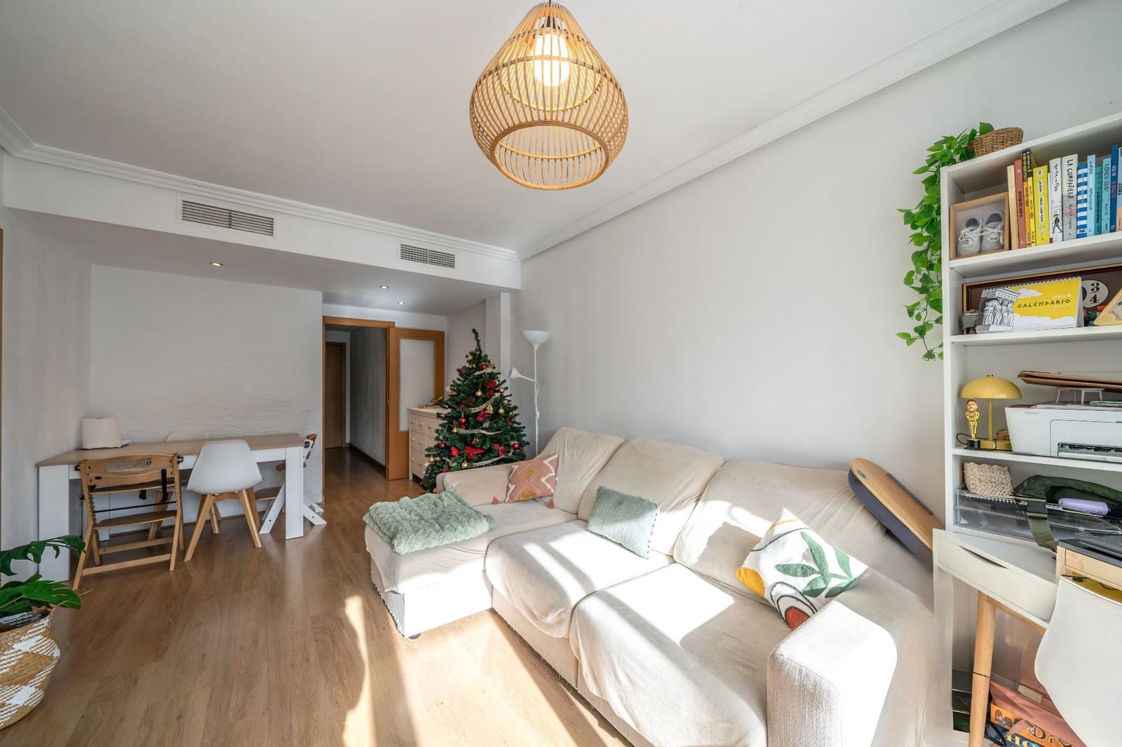 3 bedroom Flat for sale in San Vicente / Sant Vicent del Raspeig with pool garage - € 270,000 (Ref: 9426872)