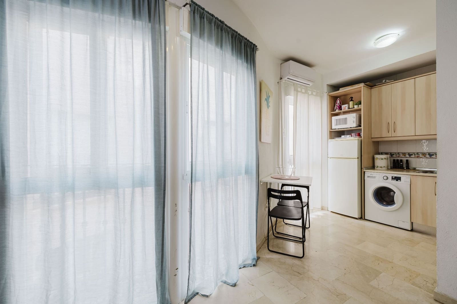 1 sovrum Takvåning till salu i Malaga stad - 240 000 € (Ref: 9426874)