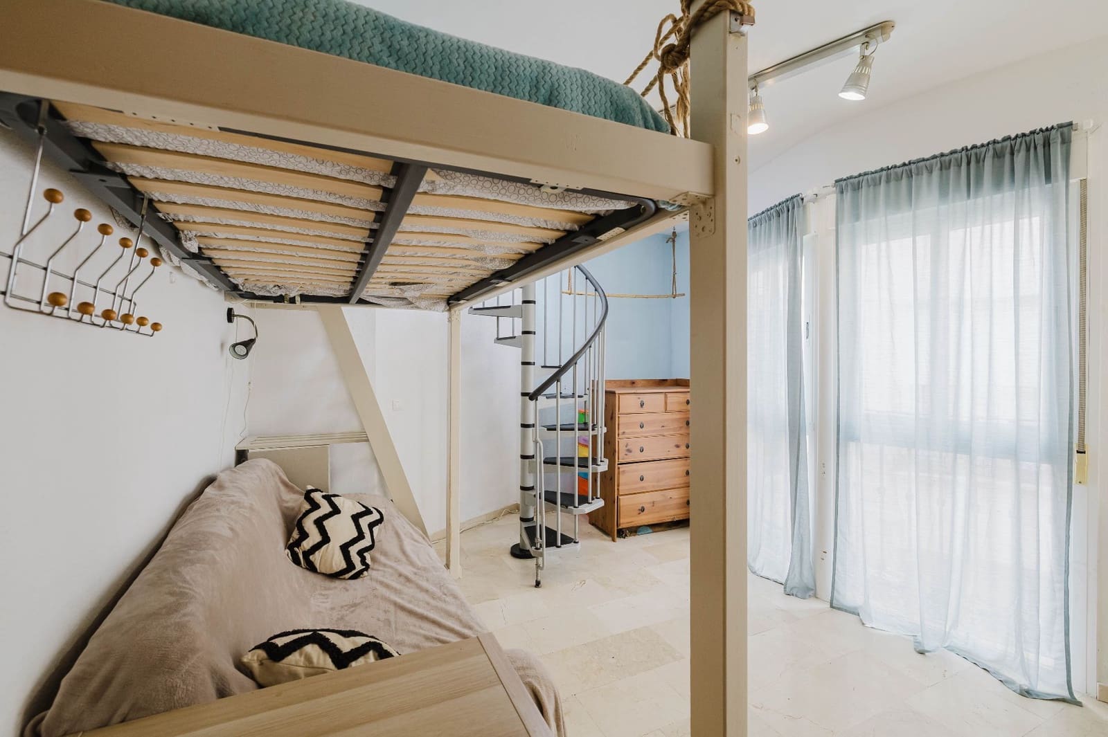 1 sovrum Takvåning till salu i Malaga stad - 240 000 € (Ref: 9426874)