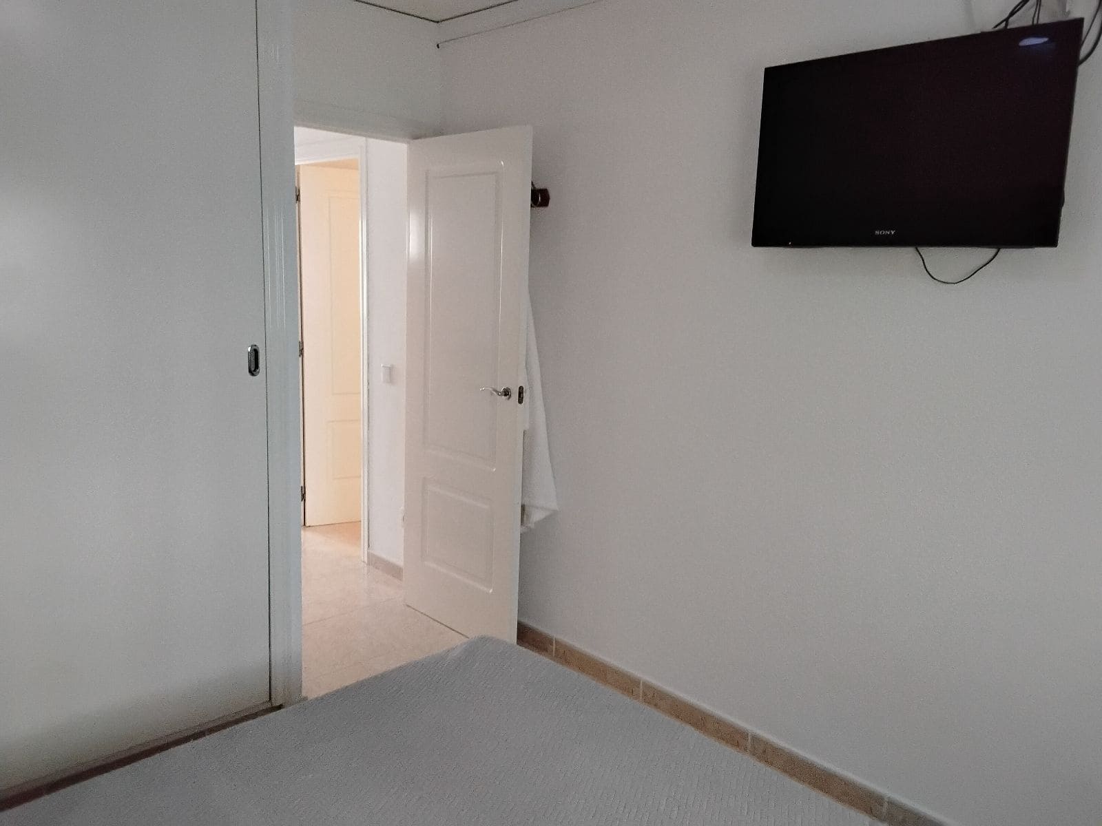 2 slaapkamer Halfvrijstaande villa te koop in Els Poblets met zwembad garage - € 263.500 (Ref: 9426876)