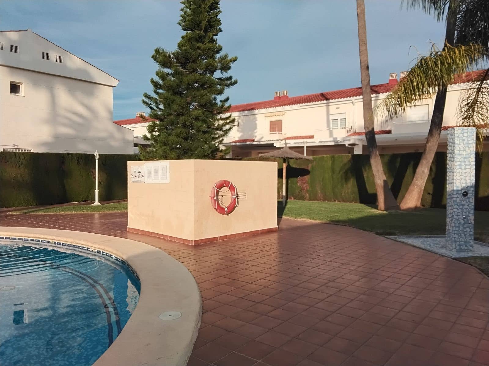 2 slaapkamer Halfvrijstaande villa te koop in Els Poblets met zwembad garage - € 263.500 (Ref: 9426876)