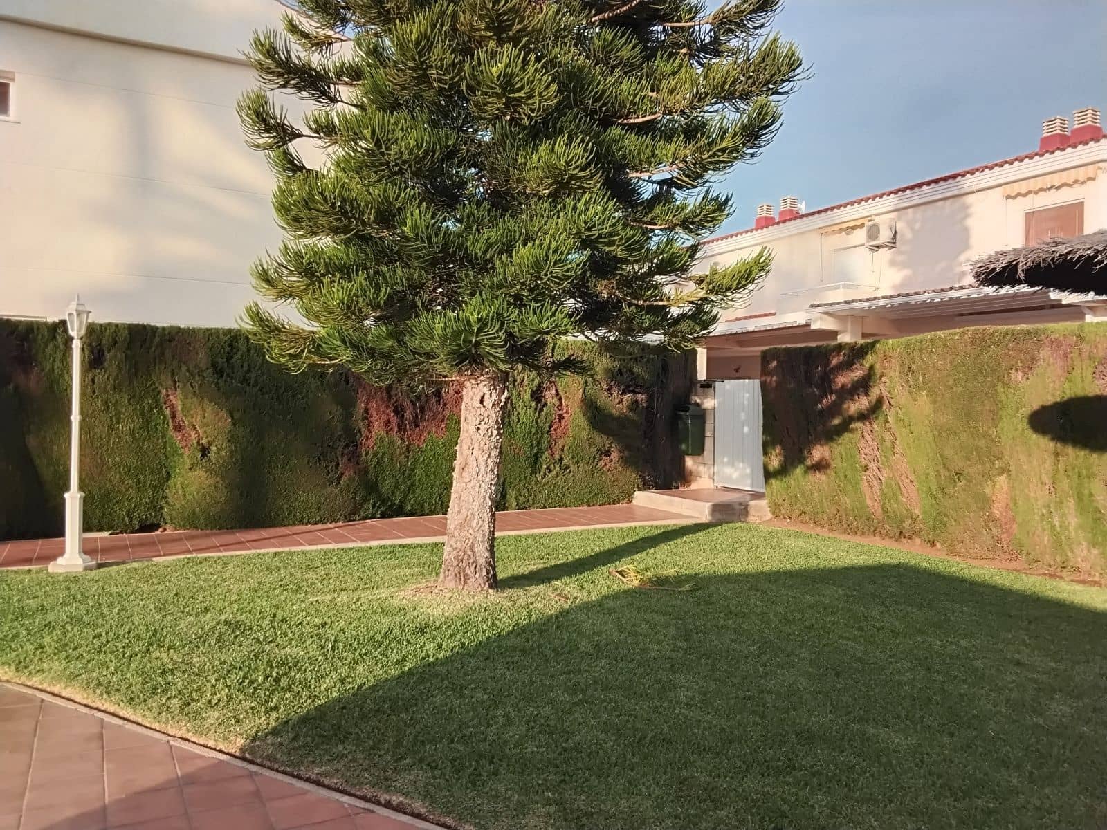 2 slaapkamer Halfvrijstaande villa te koop in Els Poblets met zwembad garage - € 263.500 (Ref: 9426876)